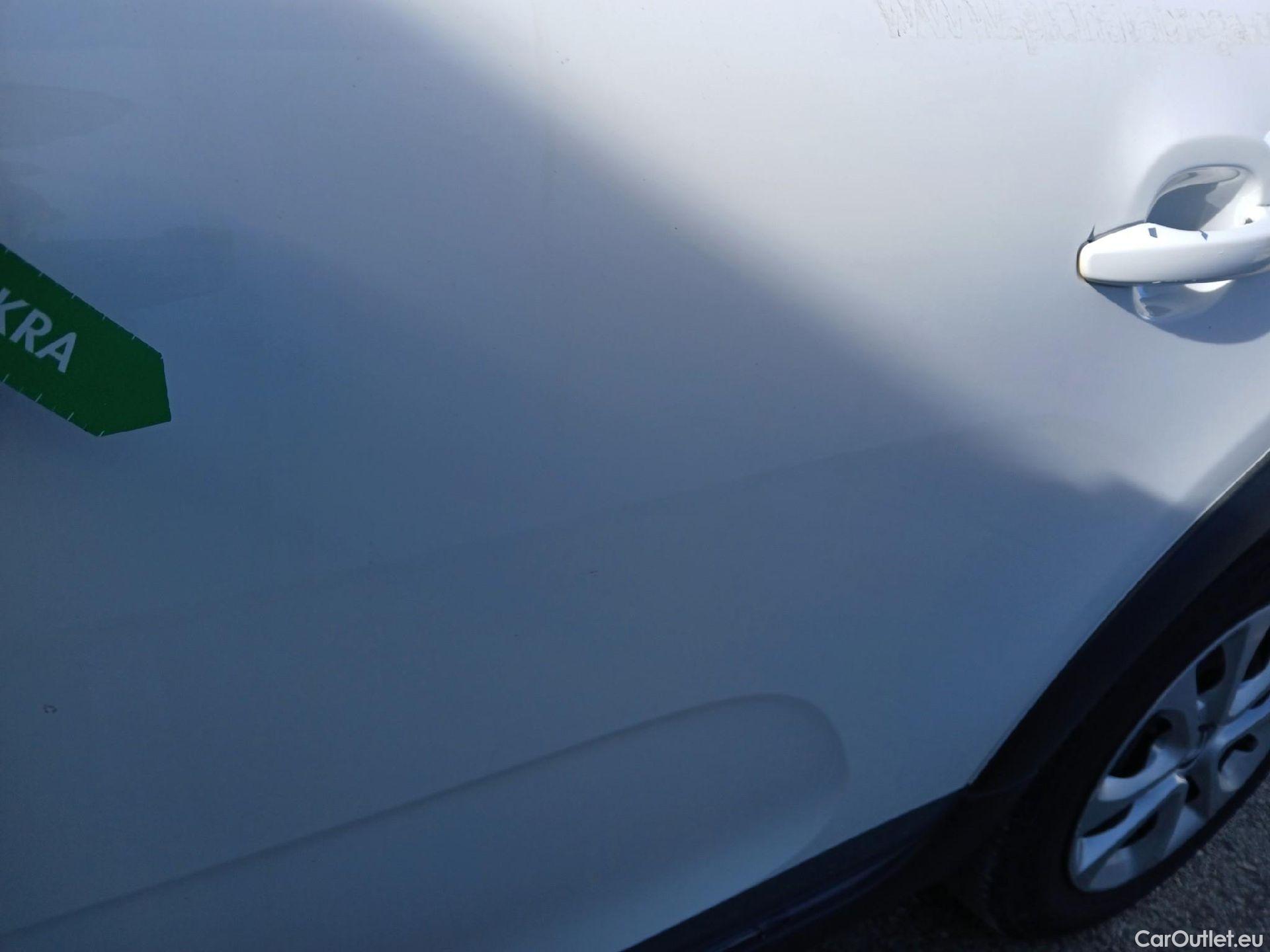  Citroen  C3 CITROEN  / 2020 / 5P / berlina con portón BlueHDi 75KW (100CV) S&S Live Pack #14