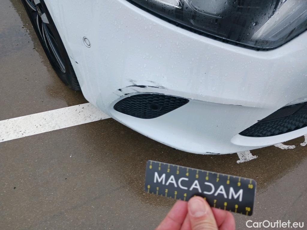  Mercedes  A-Klasse MERCEDES-BENZ Clase A / 2018 / 5P / berlina con portón A 180 d #13