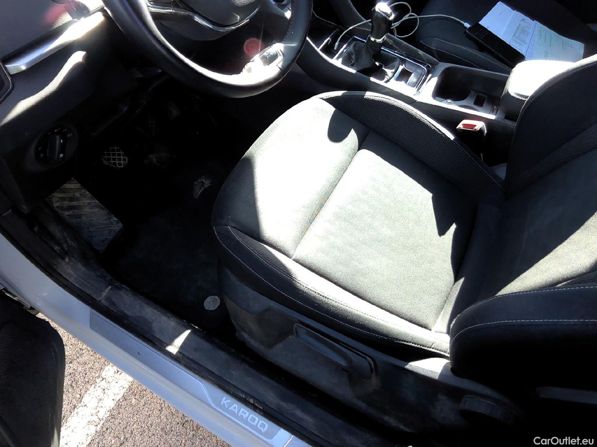  Skoda  Karoq SKODA  / 2021 / 5P / todoterreno 2.0 TDI 85kW (115CV) Ambition #30