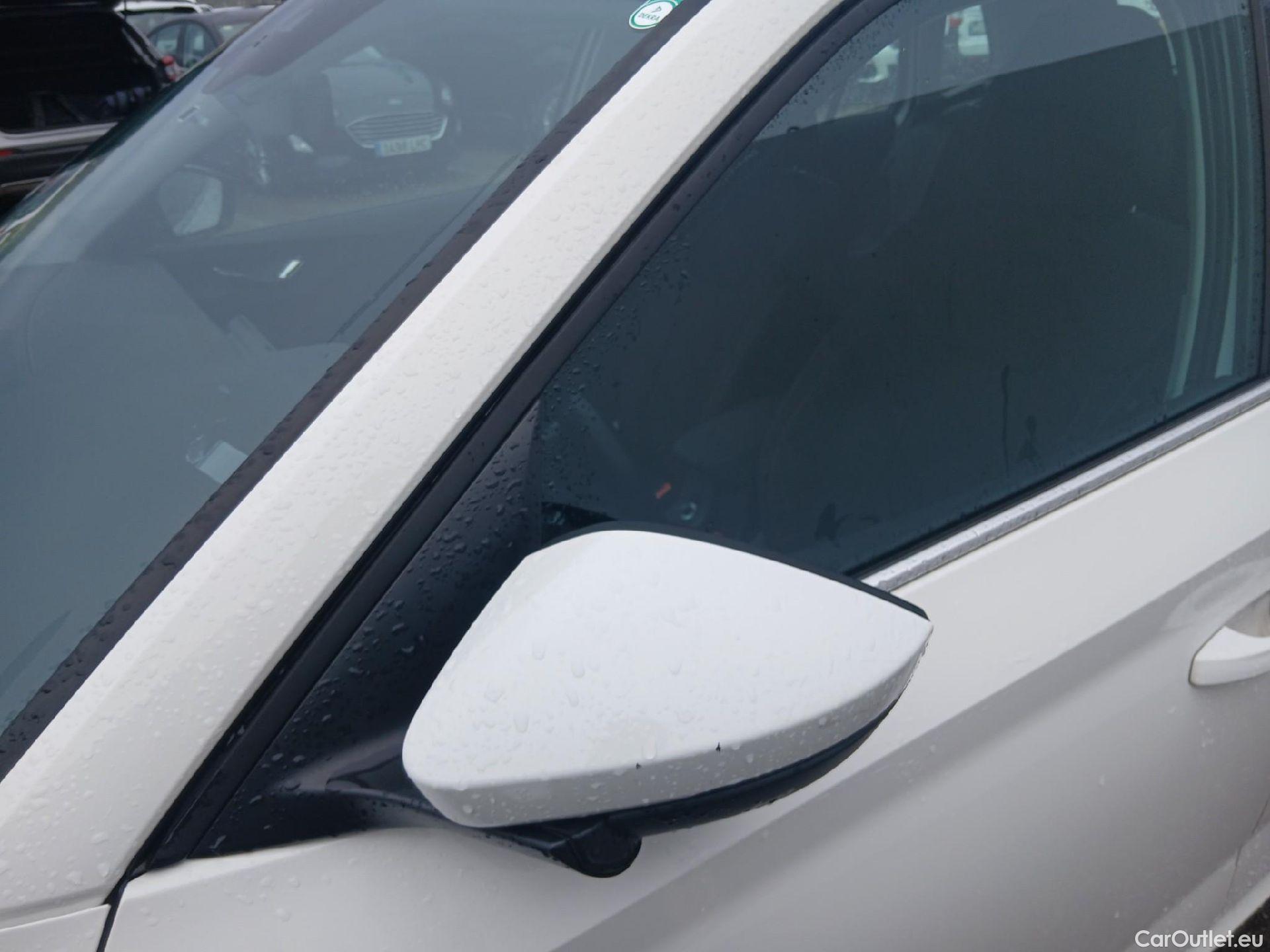  Skoda  KAMIQ SKODA  1.0 TSI 81kW (110CV) DSG Ambition (CX) #8