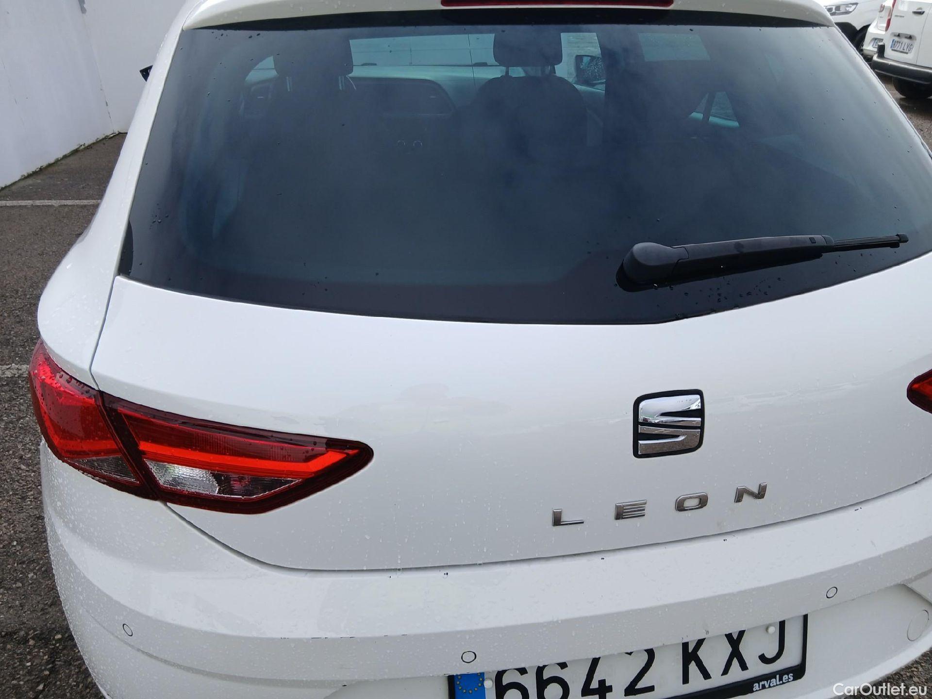  Seat  Leon SEAT León / 2016 / 5P / berlina con portón 1.6 TDI 85kW S&S Style Visio Ed Nav #17