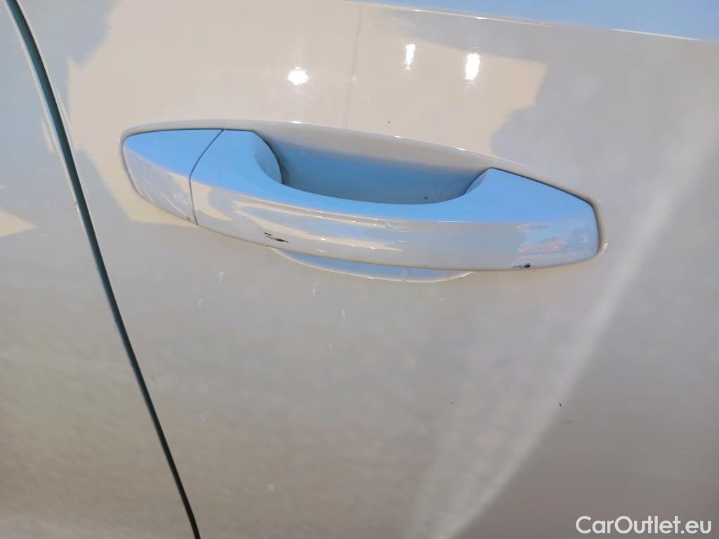  Skoda  Fabia SKODA  / 2021 / 5P / berlina con portón 1.0 TSI 70KW (95CV) Emotion (AC) #18