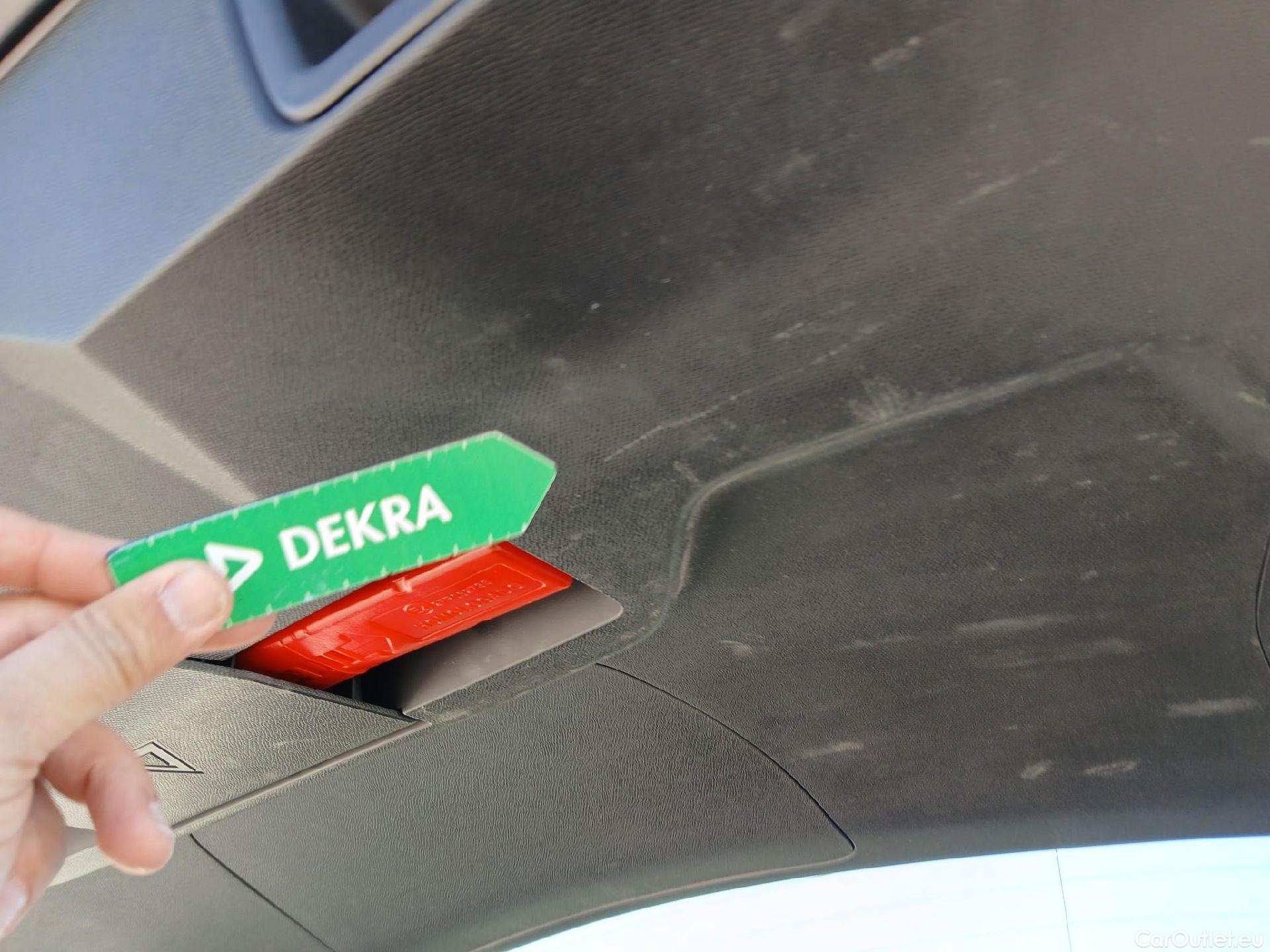  Peugeot  3008 PEUGEOT  / 2020 / 5P / todoterreno 1.5 BlueHDi 96kW (130CV) S&S Active Pack (AC3) #4