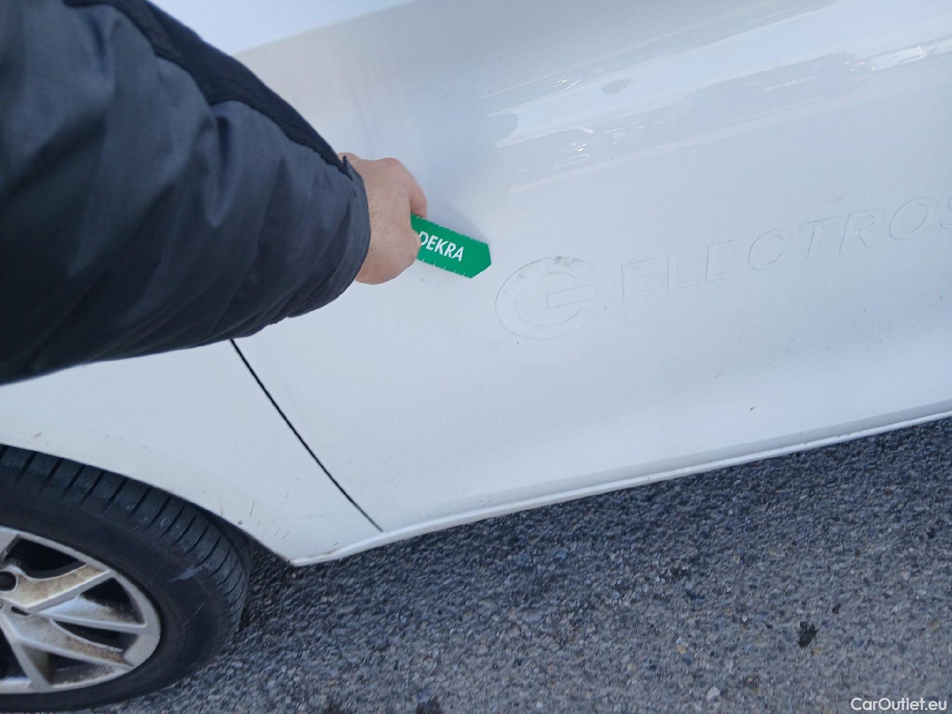  Seat  Leon SEAT Nuevo León / 2020 / 5P / berlina con portón 2.0 TDI 85kW S&S Style Go(SP) #7