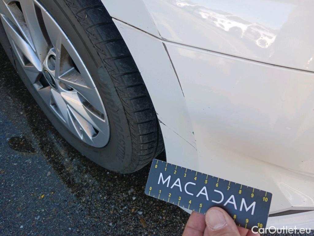  Skoda  Fabia SKODA  / 2021 / 5P / berlina con portón 1.0 TSI 70KW (95CV) Emotion (AC) #13