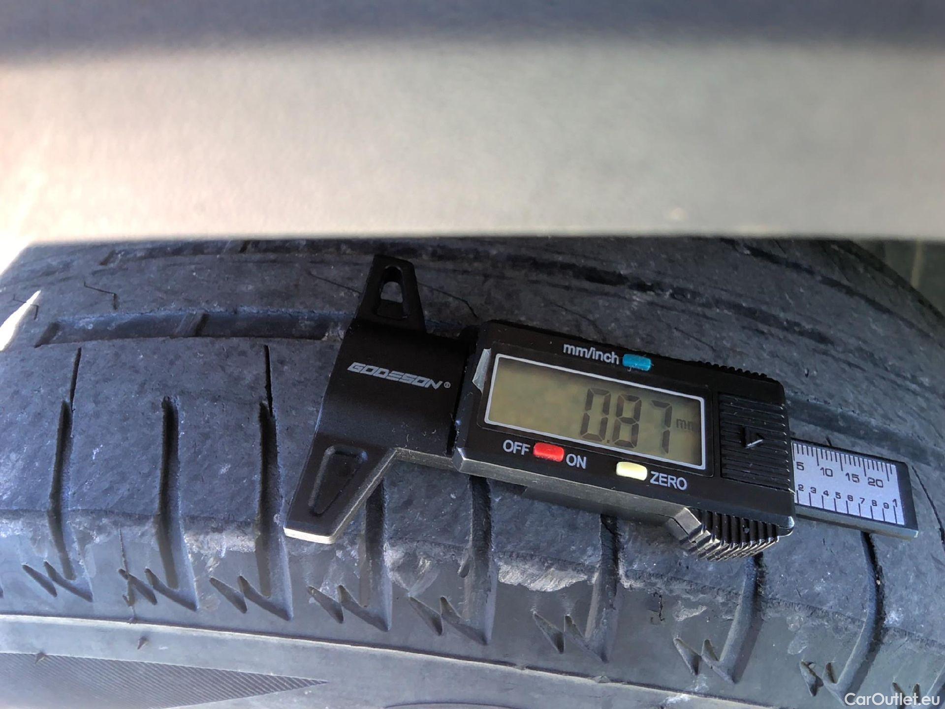  Skoda  Karoq SKODA  / 2021 / 5P / todoterreno 2.0 TDI 85kW (115CV) Ambition #32