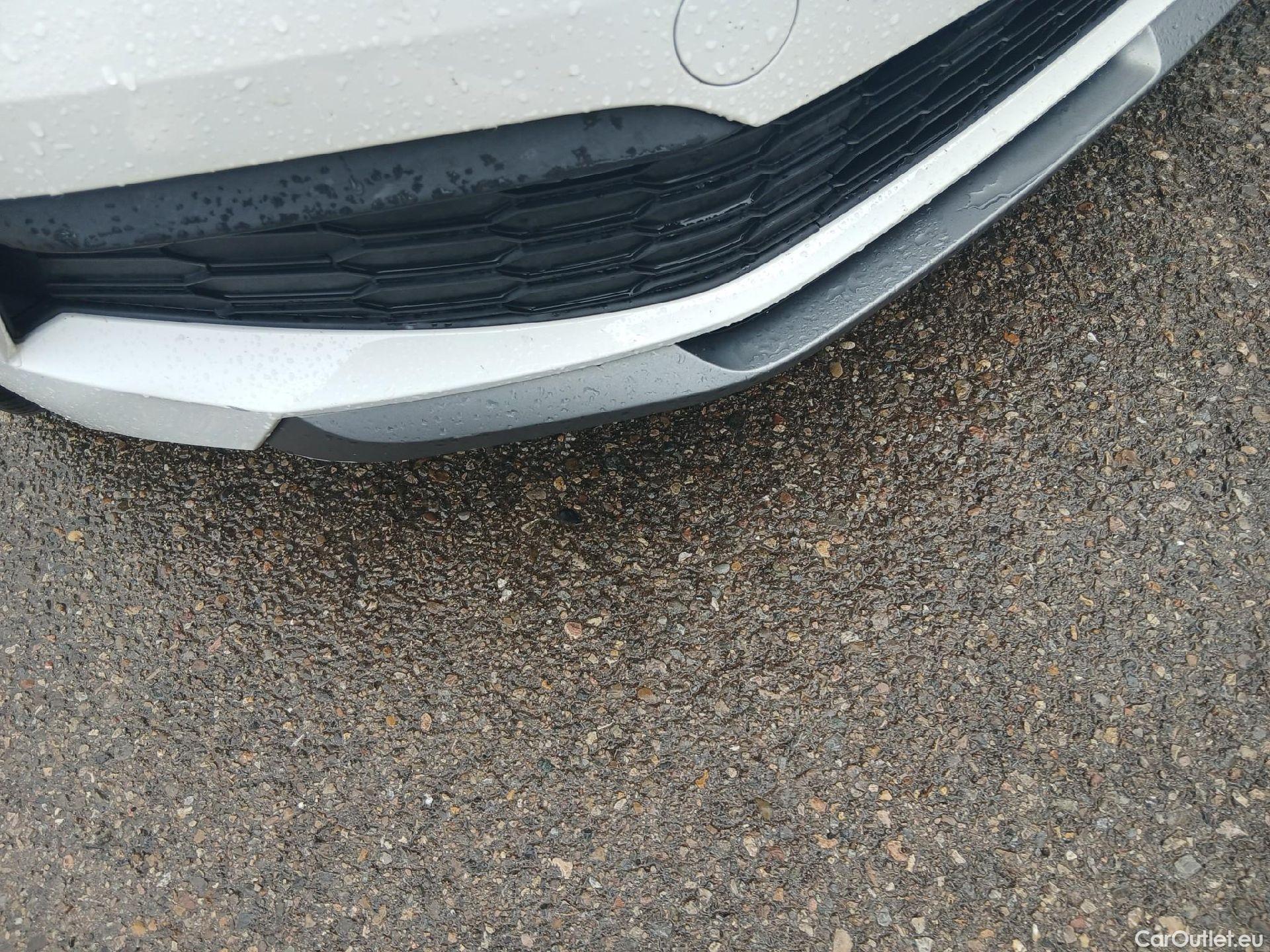  Skoda  KAMIQ SKODA  1.0 TSI 81kW (110CV) DSG Ambition (CX) #3