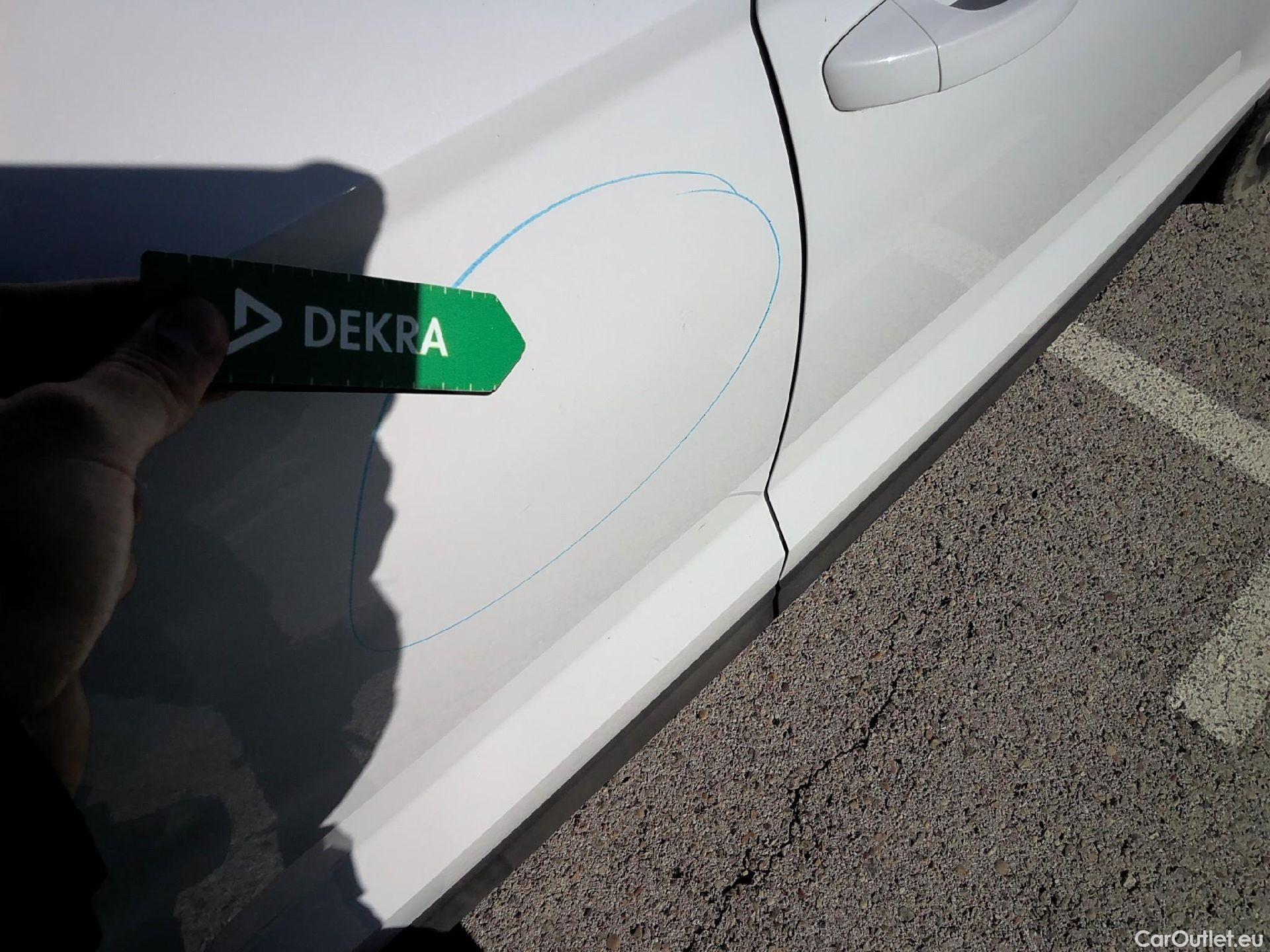  Skoda  Karoq SKODA  / 2021 / 5P / todoterreno 2.0 TDI 85kW (115CV) Ambition #21