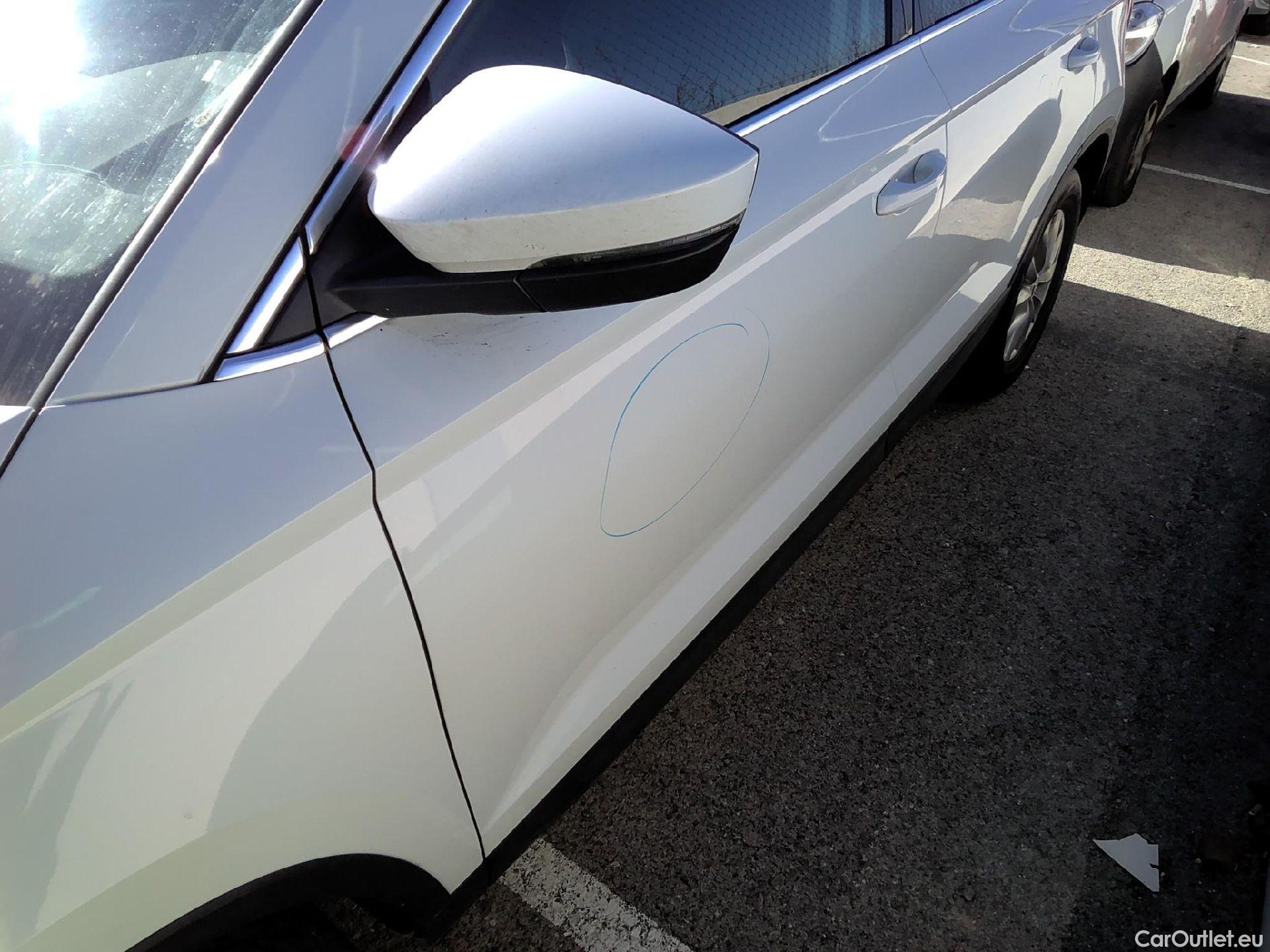  Skoda  Karoq SKODA  / 2021 / 5P / todoterreno 2.0 TDI 85kW (115CV) Ambition #14