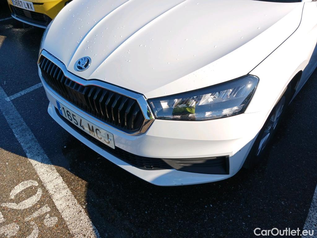  Skoda  Fabia SKODA  / 2021 / 5P / berlina con portón 1.0 TSI 70KW (95CV) Emotion (AC) #10