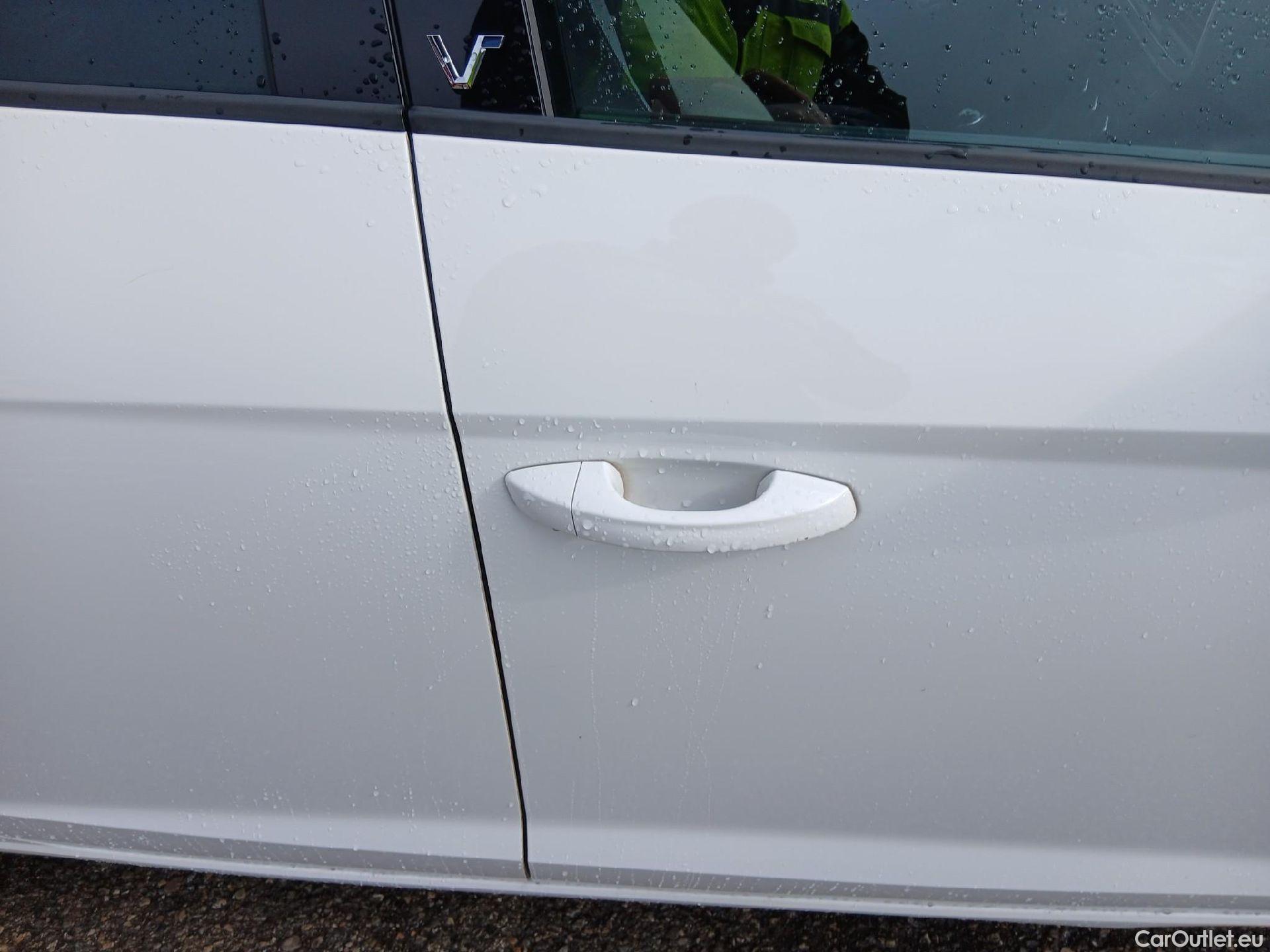  Seat  Leon SEAT León / 2016 / 5P / berlina con portón 1.6 TDI 85kW S&S Style Visio Ed Nav #25