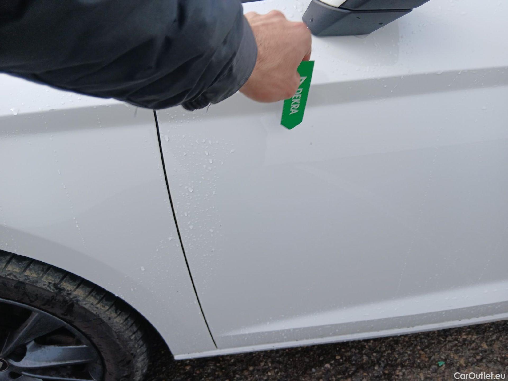  Seat  Leon SEAT León / 2016 / 5P / berlina con portón 1.6 TDI 85kW S&S Style Visio Ed Nav #10