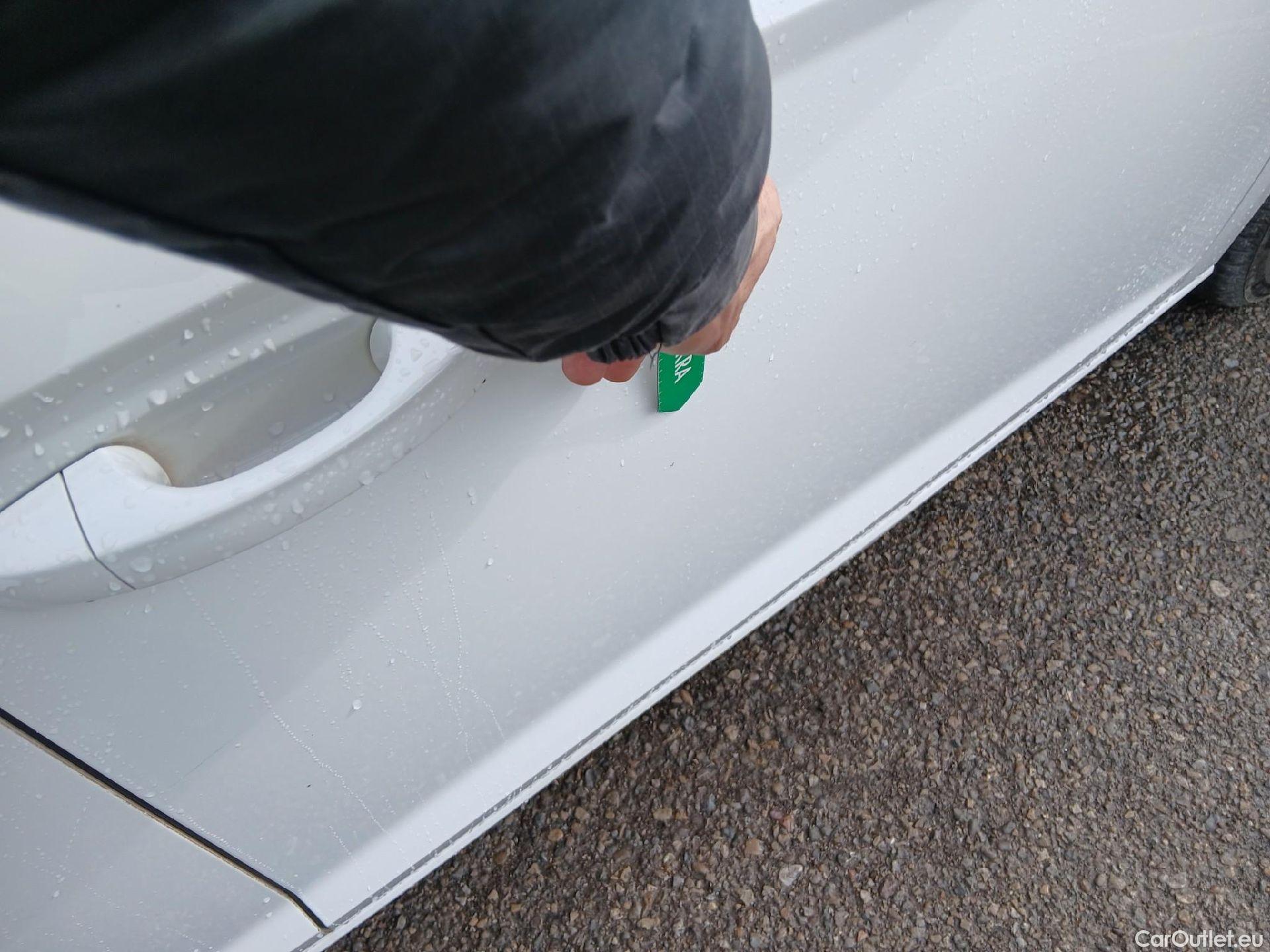  Seat  Leon SEAT León / 2016 / 5P / berlina con portón 1.6 TDI 85kW S&S Style Visio Ed Nav #23