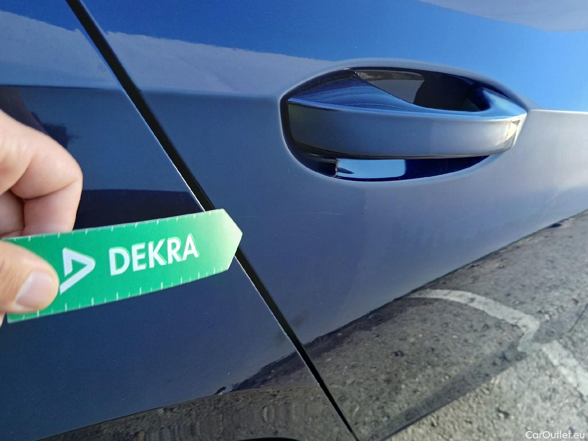  Volkswagen  Golf  VOLKSWAGEN / 2020 / 5P / berlina con portón 2.0 TDI 85kW (115CV) #51