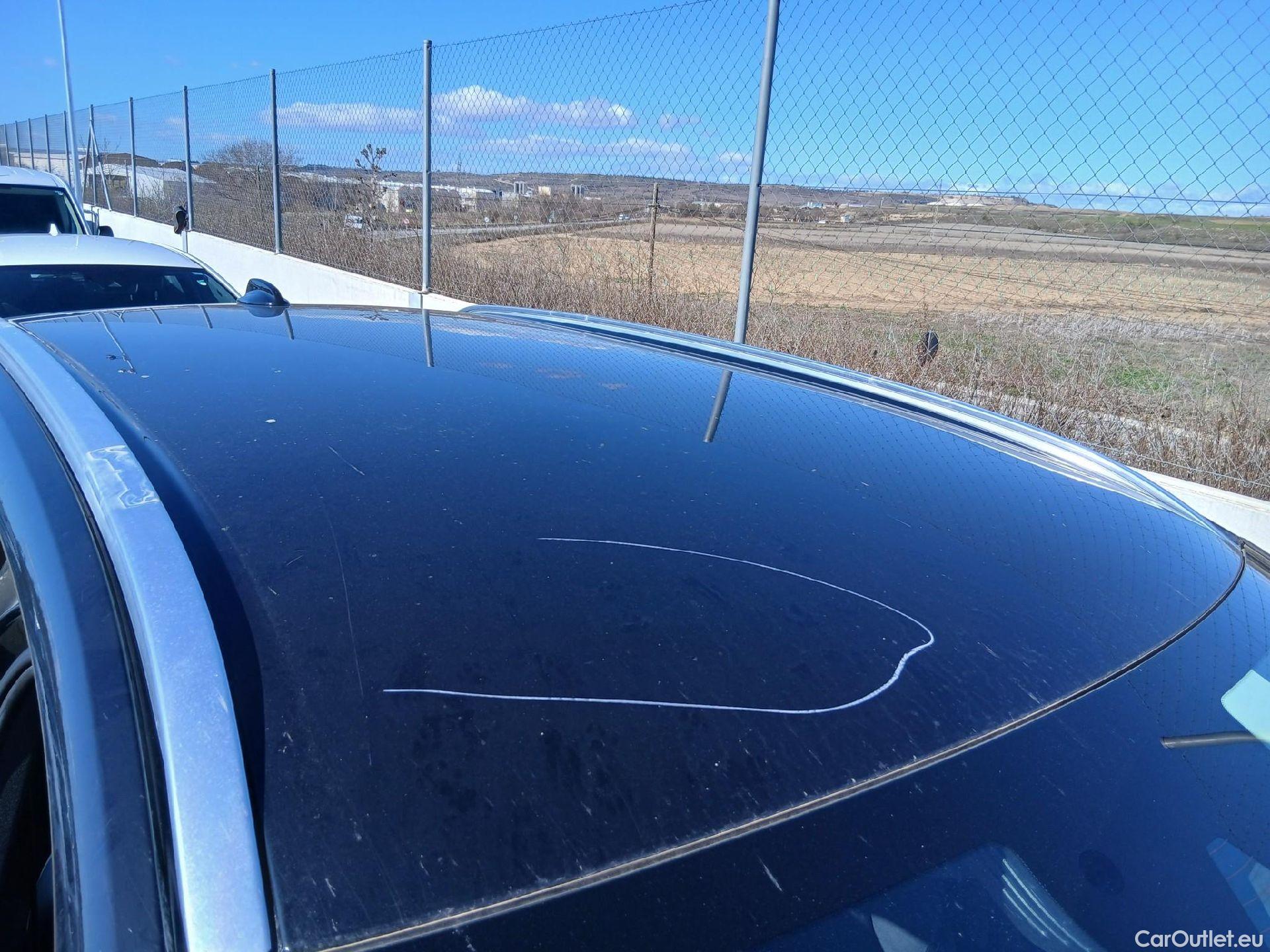  Volvo  XC60 VOLVO  / 2017 / 5P / todoterreno 2.0 B4 D Momentum Pro Auto #58