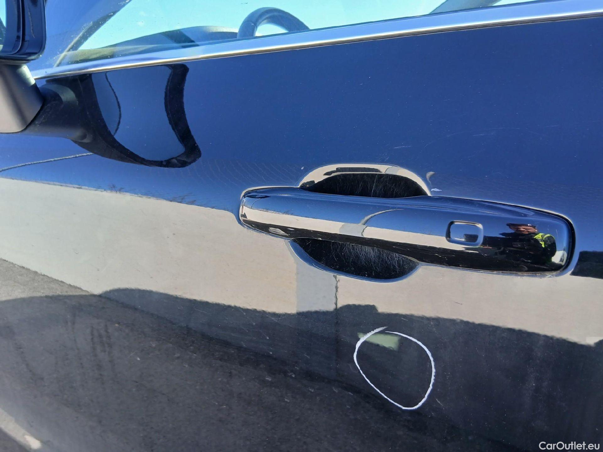  Volvo  XC60 VOLVO  / 2017 / 5P / todoterreno 2.0 B4 D Momentum Pro Auto #12