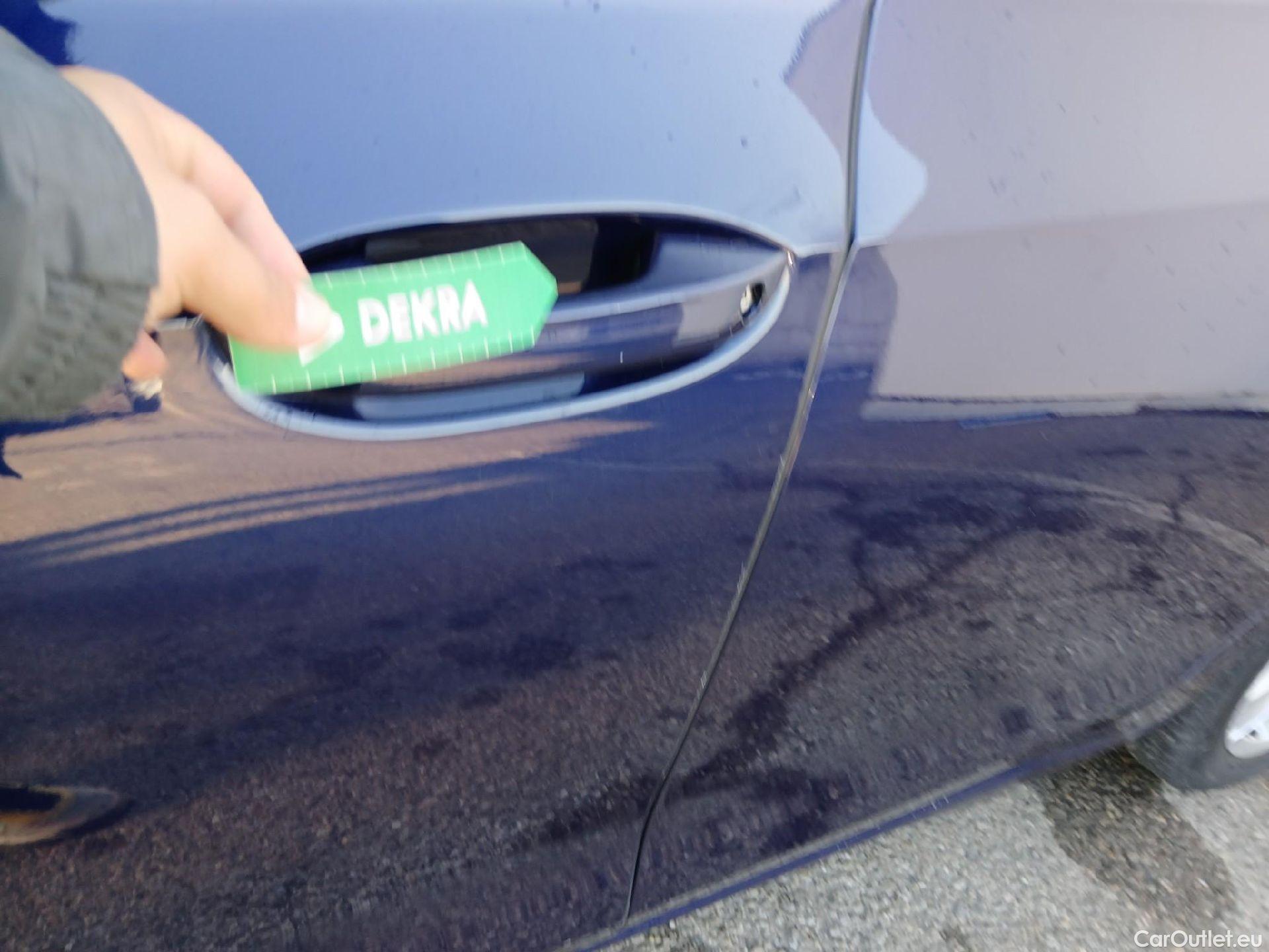  Volkswagen  Golf  VOLKSWAGEN / 2020 / 5P / berlina con portón 2.0 TDI 85kW (115CV) #38