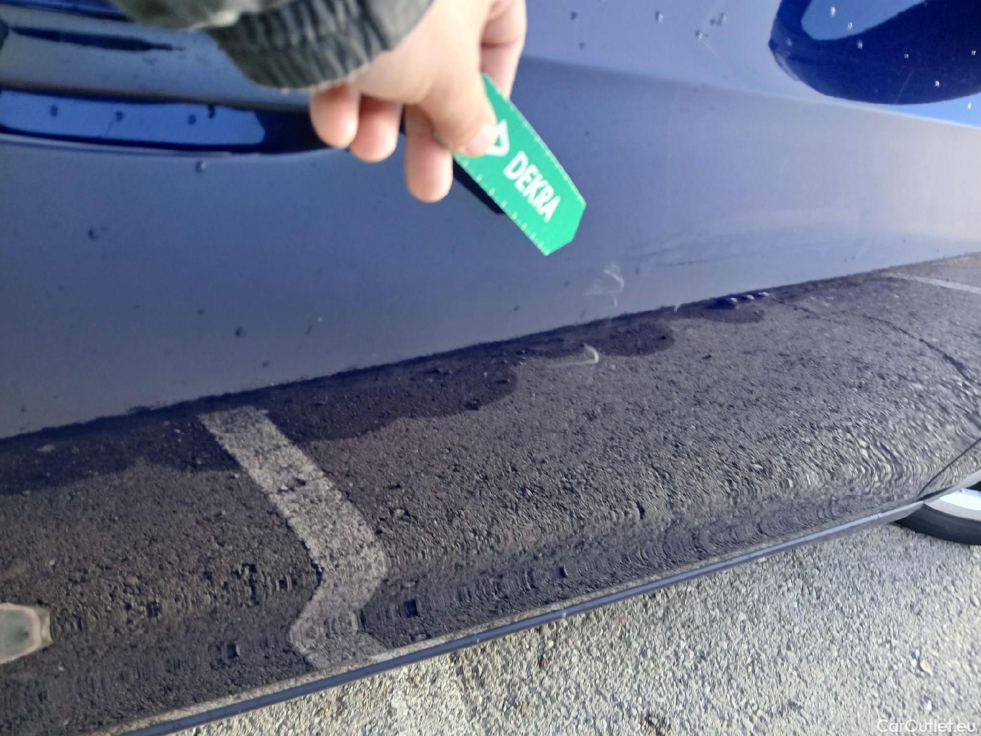  Volkswagen  Golf  VOLKSWAGEN / 2020 / 5P / berlina con portón 2.0 TDI 85kW (115CV) #53