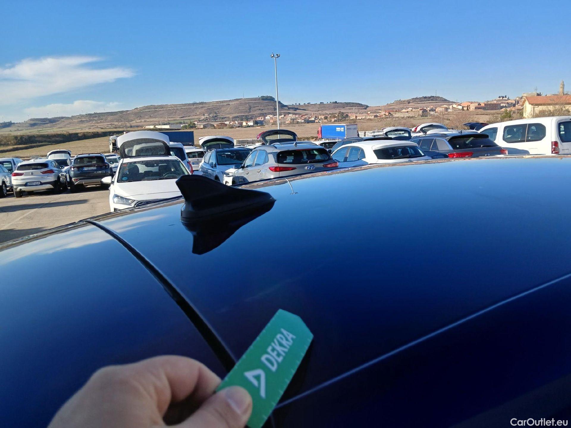  Volkswagen  Golf  VOLKSWAGEN / 2020 / 5P / berlina con portón 2.0 TDI 85kW (115CV) #67