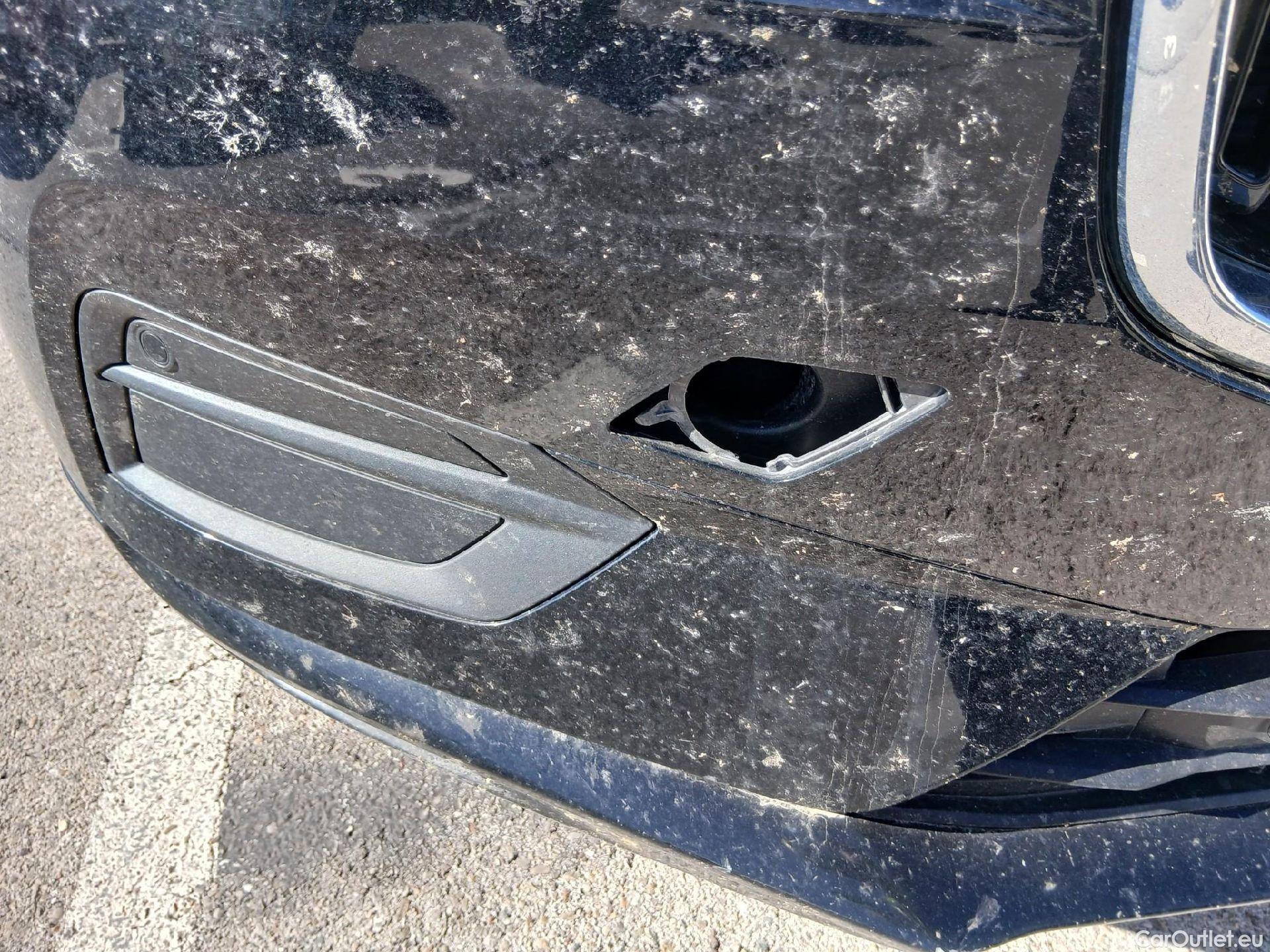  Volvo  XC60 VOLVO  / 2017 / 5P / todoterreno 2.0 B4 D Momentum Pro Auto #63