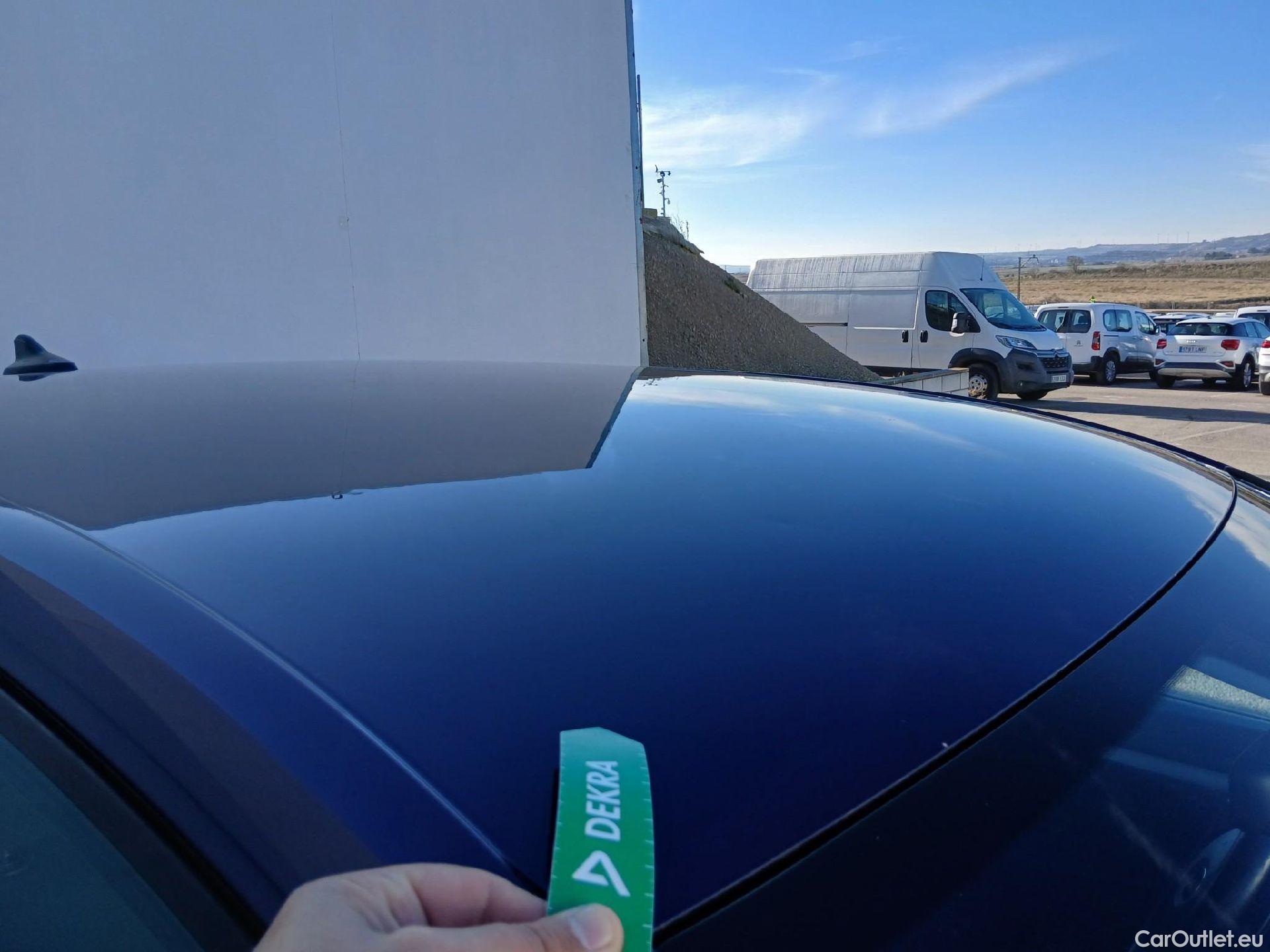  Volkswagen  Golf  VOLKSWAGEN / 2020 / 5P / berlina con portón 2.0 TDI 85kW (115CV) #66