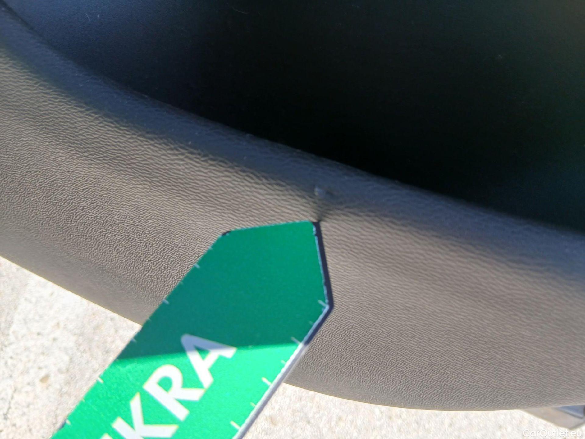  Volvo  XC60 VOLVO  / 2017 / 5P / todoterreno 2.0 B4 D Momentum Pro Auto #55