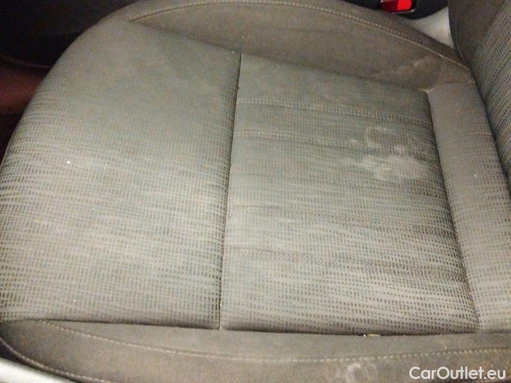  Skoda  Octavia SKODA  / 2016 / 5P / familiar Combi 2.0 TDI CR 110KW (150CV) Style #10