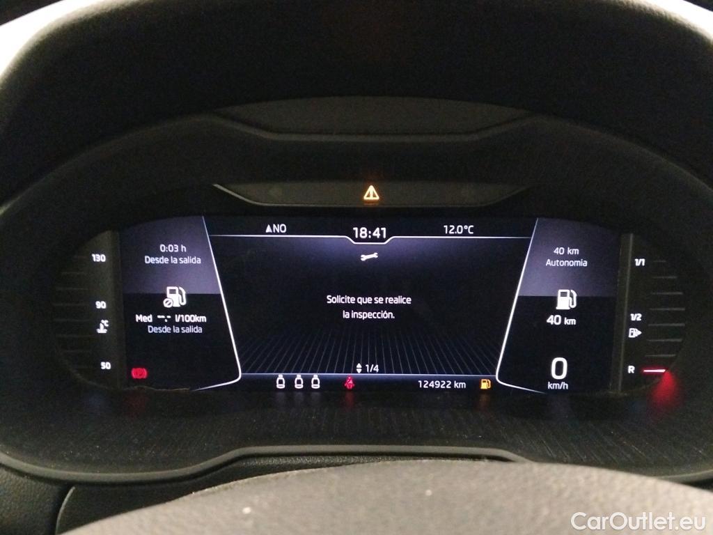  Skoda  Octavia SKODA  / 2016 / 5P / familiar Combi 2.0 TDI CR 110KW (150CV) Style #22