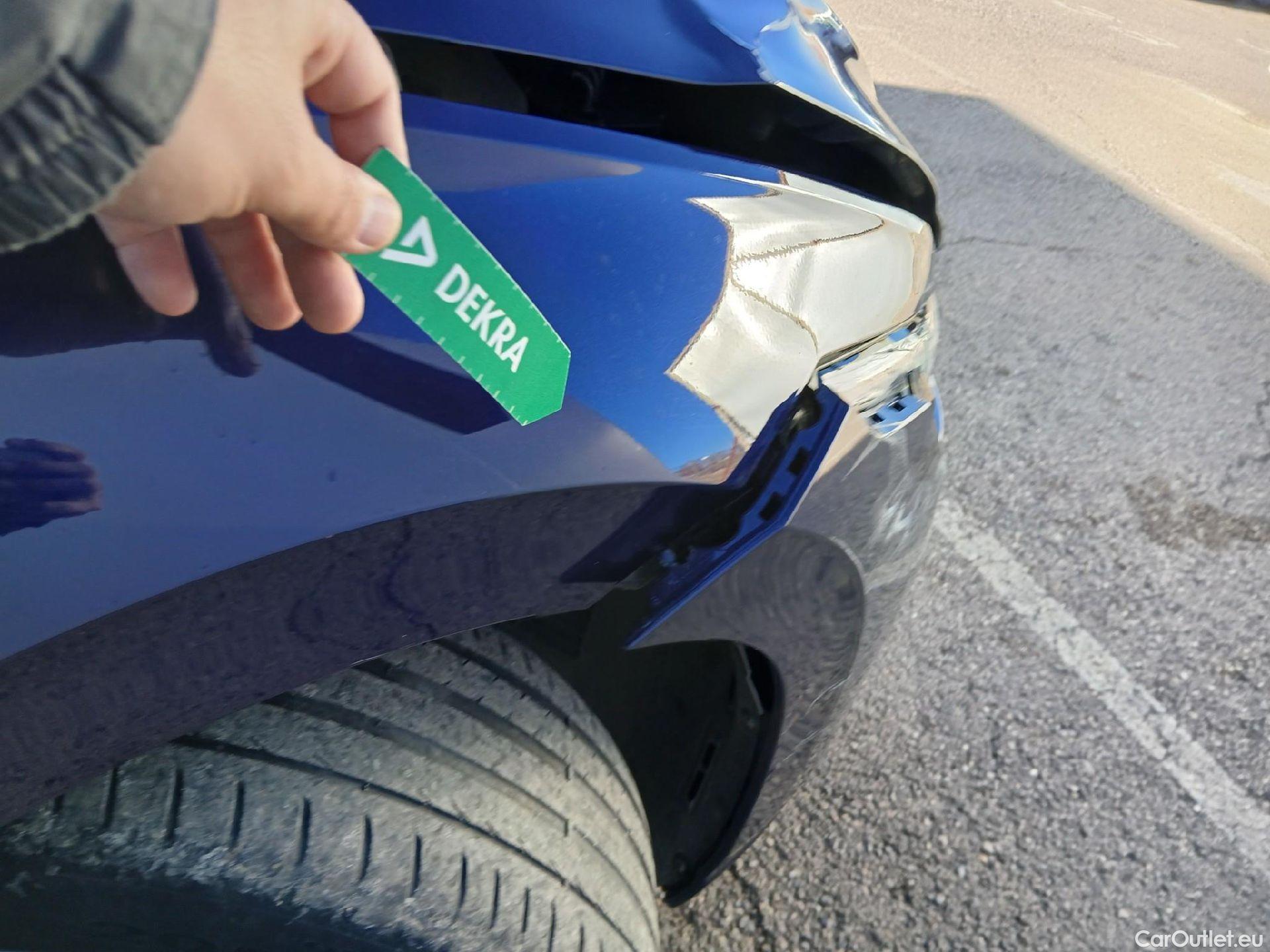  Volkswagen  Golf  VOLKSWAGEN / 2020 / 5P / berlina con portón 2.0 TDI 85kW (115CV) #60