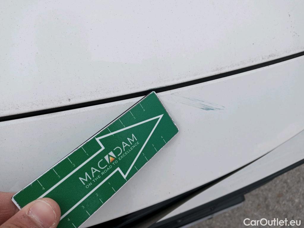  Toyota  Corolla TOYOTA  / 2019 / 5P / berlina con portón 1.8 125H BUSINESS PLUS E-CVT #28