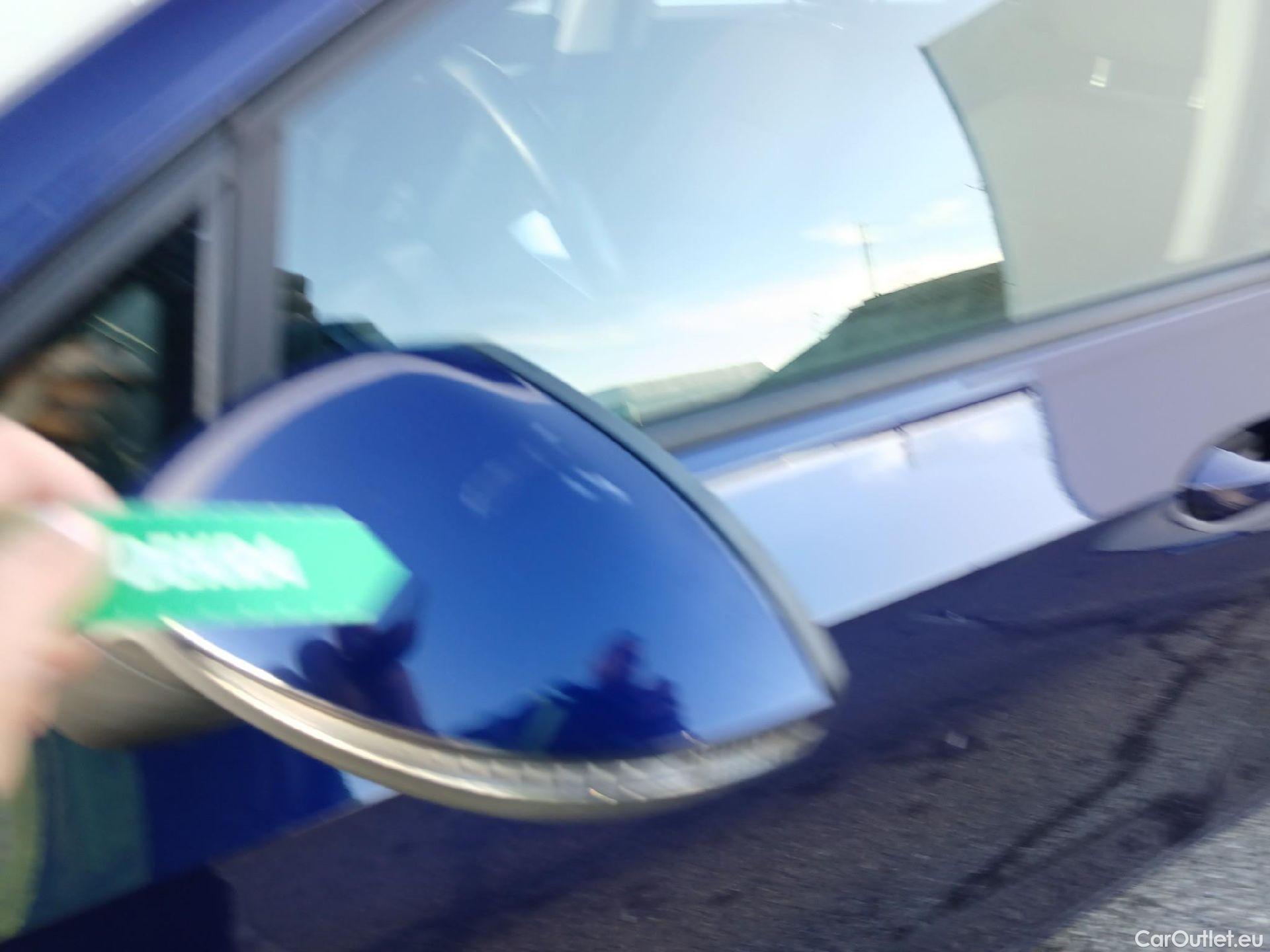  Volkswagen  Golf  VOLKSWAGEN / 2020 / 5P / berlina con portón 2.0 TDI 85kW (115CV) #35