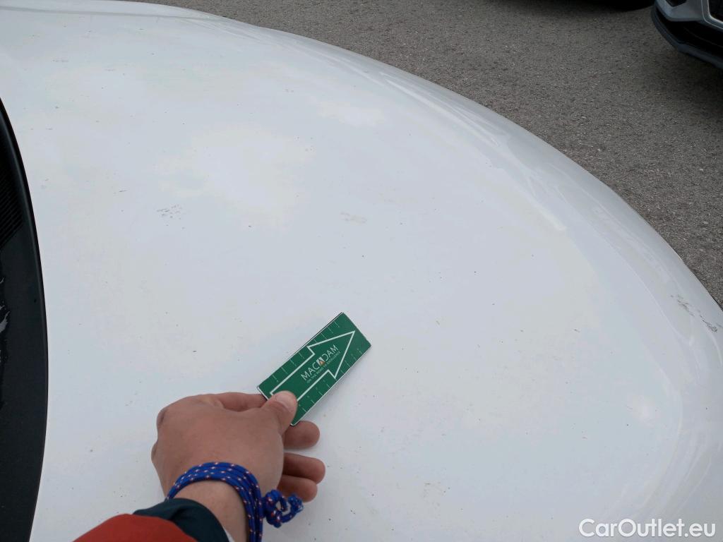  Toyota  Corolla TOYOTA  / 2019 / 5P / berlina con portón 1.8 125H BUSINESS PLUS E-CVT #26