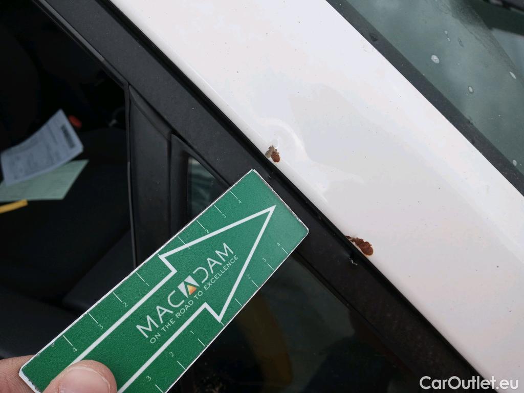  Toyota  Corolla TOYOTA  / 2019 / 5P / berlina con portón 1.8 125H BUSINESS PLUS E-CVT #17