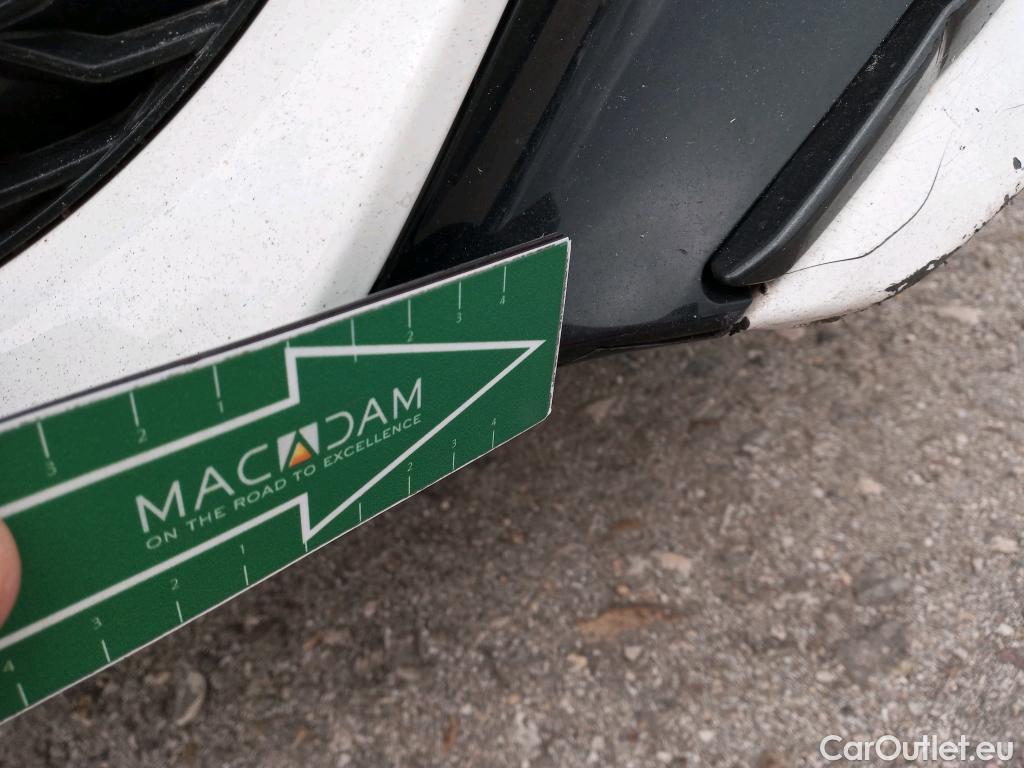  Toyota  Corolla TOYOTA  / 2019 / 5P / berlina con portón 1.8 125H BUSINESS PLUS E-CVT #9