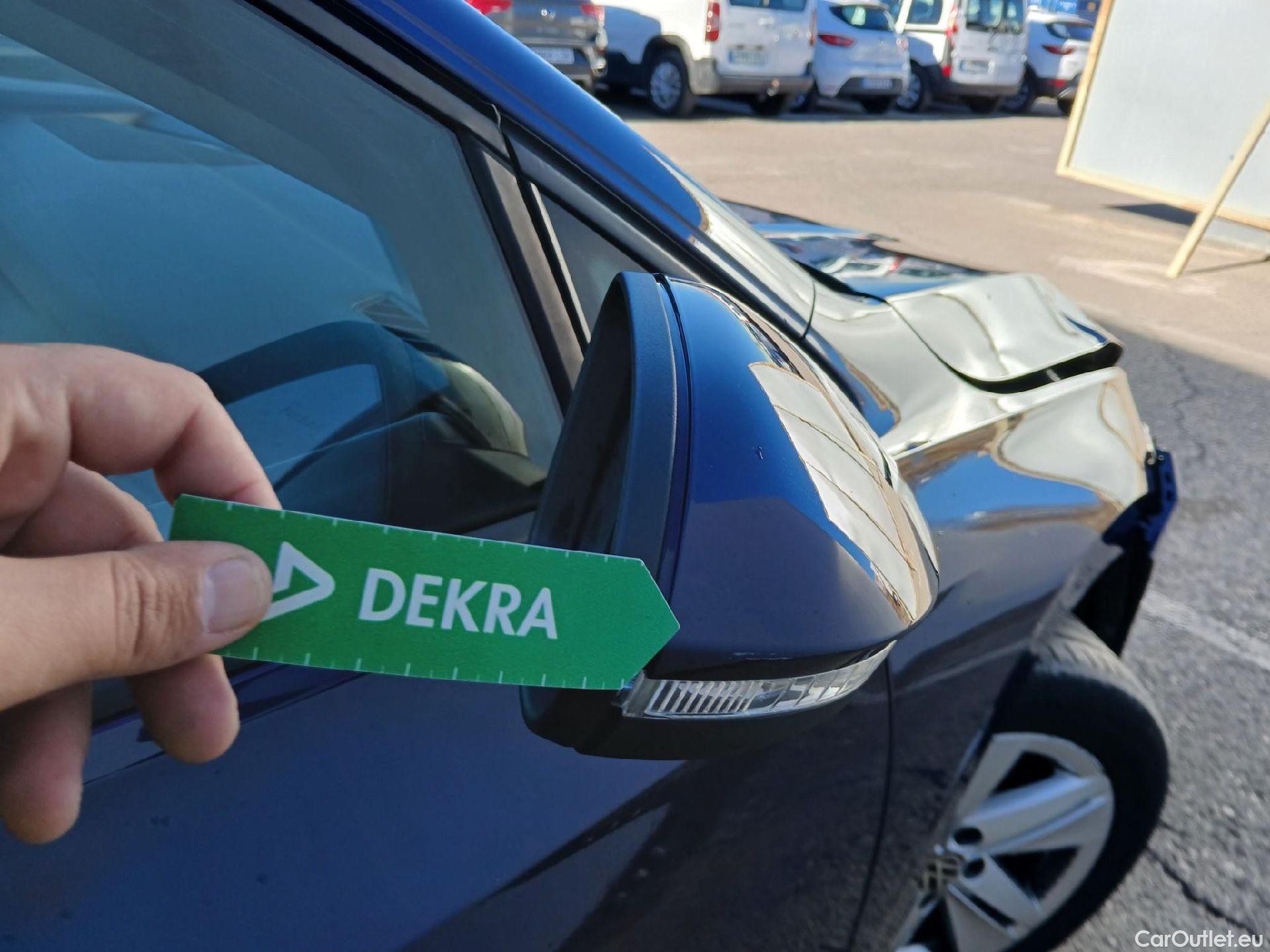  Volkswagen  Golf  VOLKSWAGEN / 2020 / 5P / berlina con portón 2.0 TDI 85kW (115CV) #56