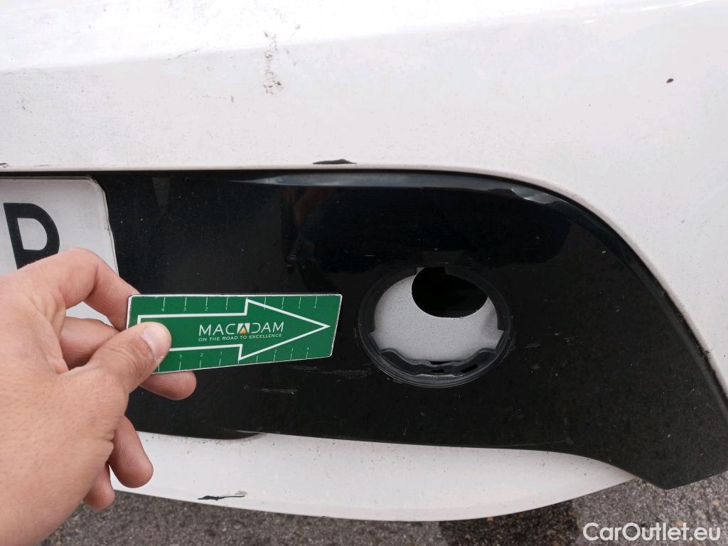  Toyota  Corolla TOYOTA  / 2019 / 5P / berlina con portón 1.8 125H BUSINESS PLUS E-CVT #20