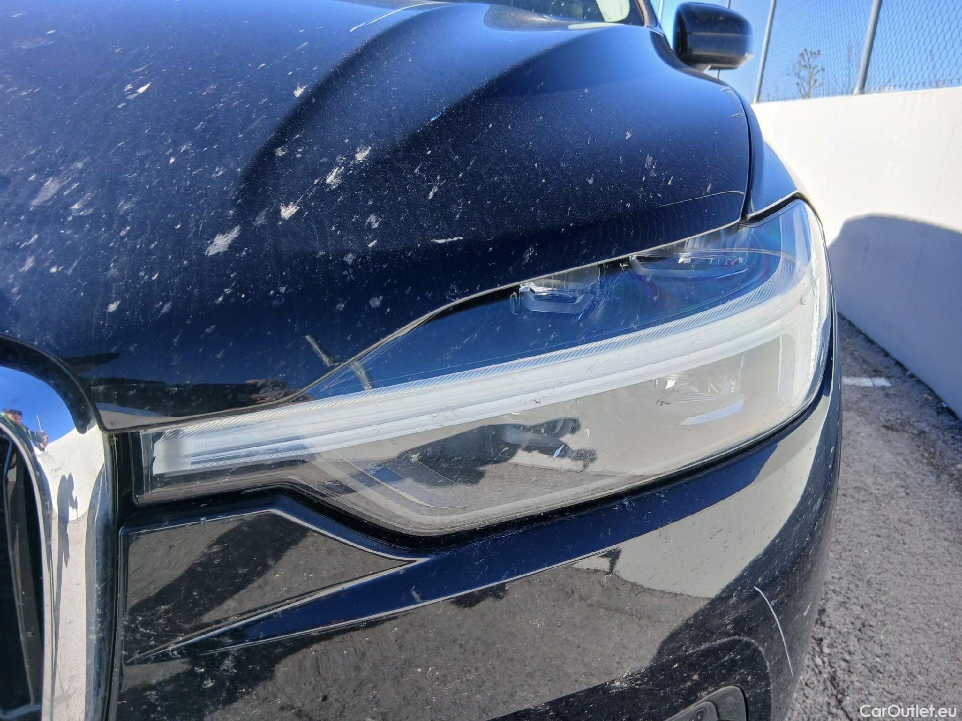  Volvo  XC60 VOLVO  / 2017 / 5P / todoterreno 2.0 B4 D Momentum Pro Auto #7