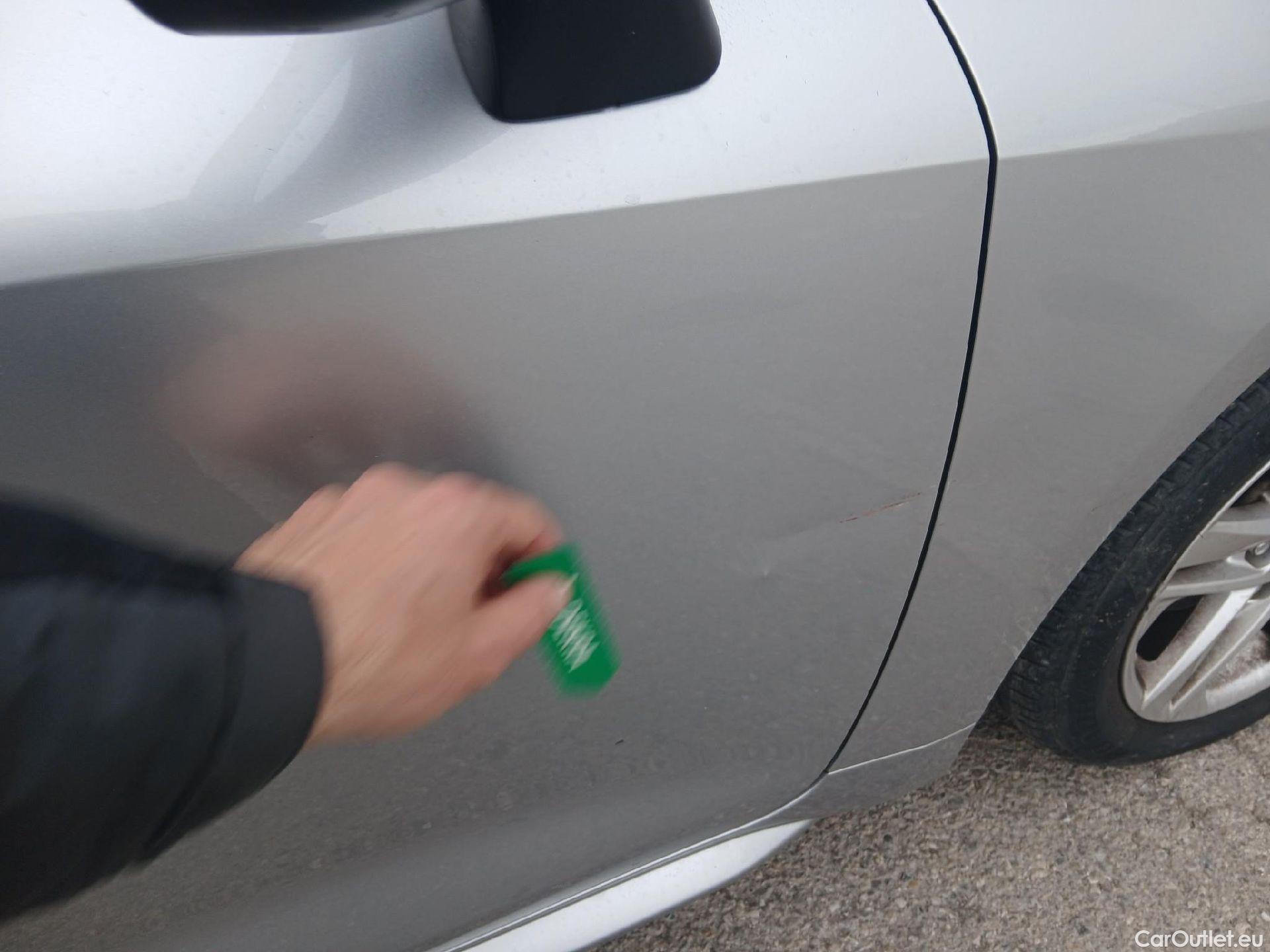  Toyota  Corolla TOYOTA  / 2019 / 5P / familiar 1.8 125H ACTIVE TECH E-CVT TOU SPORT #24