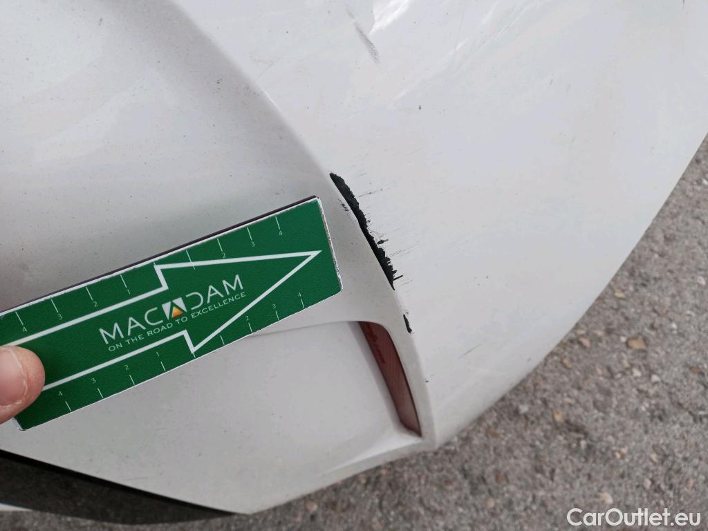  Toyota  Corolla TOYOTA  / 2019 / 5P / berlina con portón 1.8 125H BUSINESS PLUS E-CVT #23