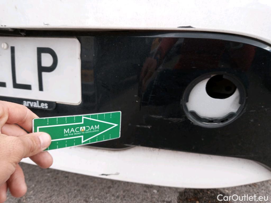  Toyota  Corolla TOYOTA  / 2019 / 5P / berlina con portón 1.8 125H BUSINESS PLUS E-CVT #13