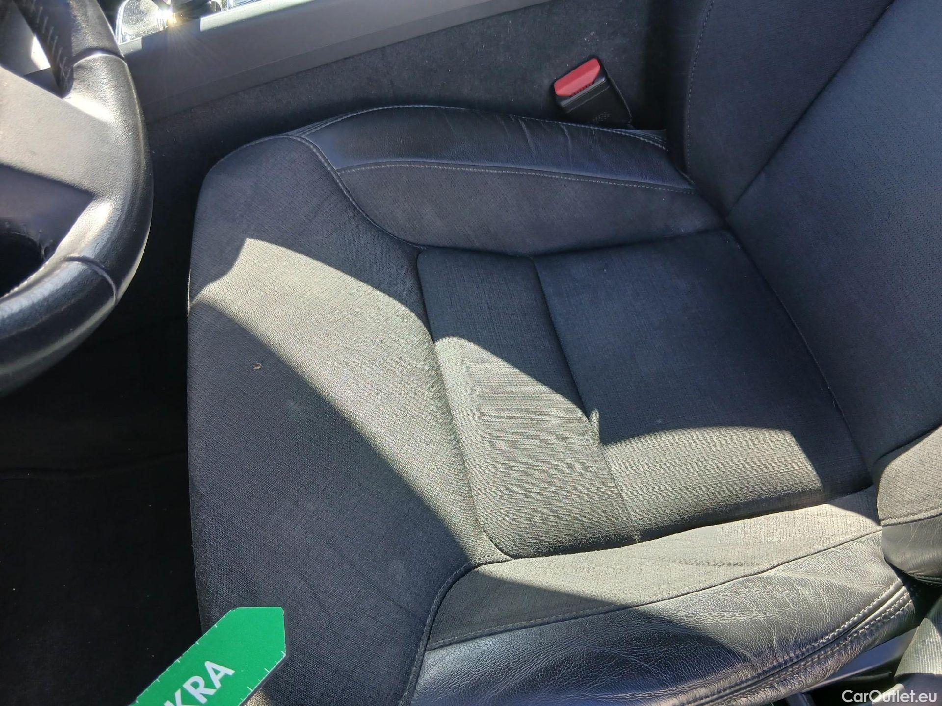  Volvo  XC60 VOLVO  / 2017 / 5P / todoterreno 2.0 B4 D Momentum Pro Auto #13