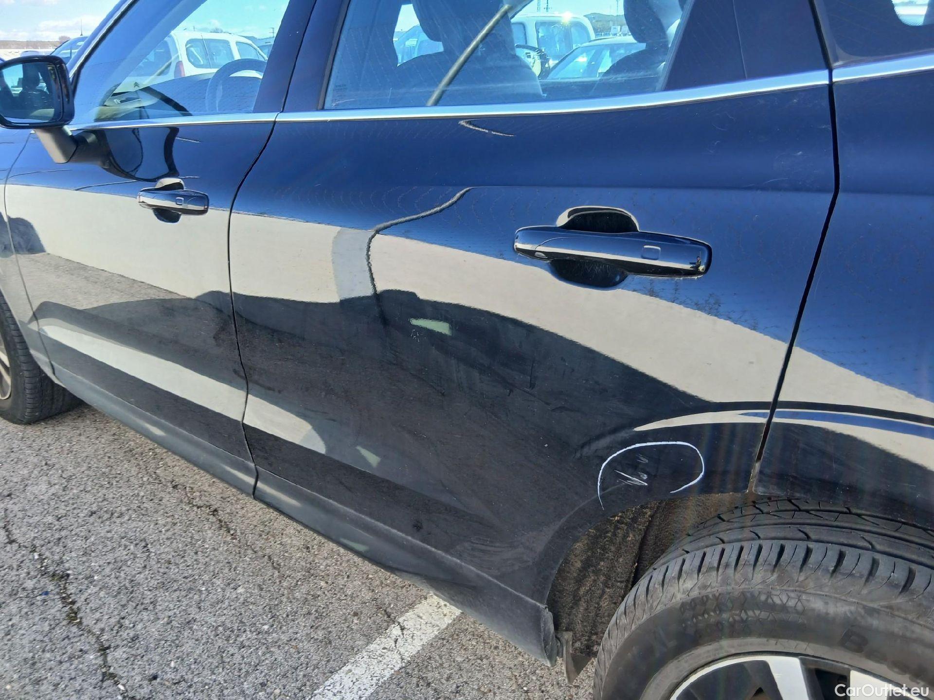  Volvo  XC60 VOLVO  / 2017 / 5P / todoterreno 2.0 B4 D Momentum Pro Auto #17