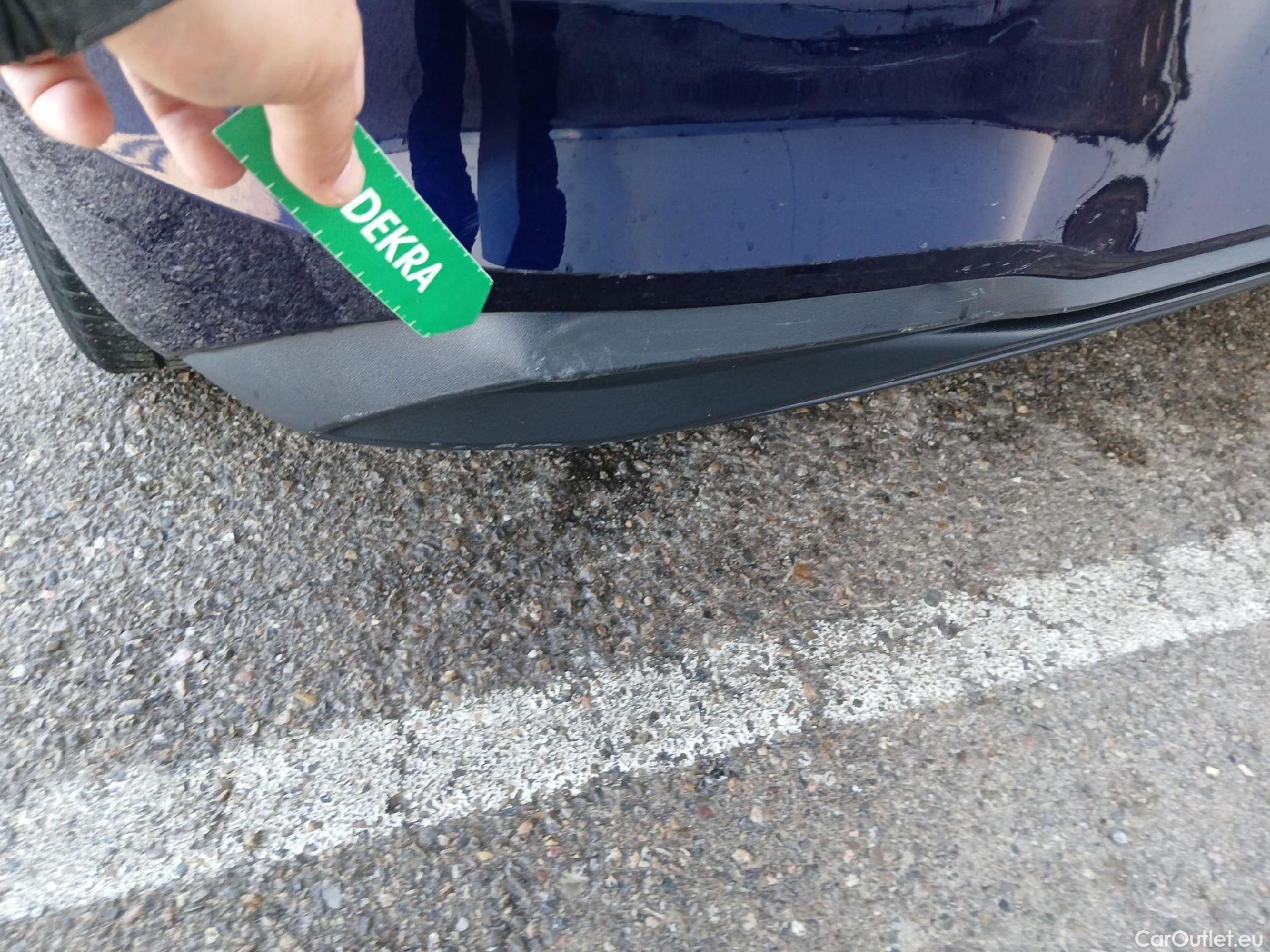  Volkswagen  Golf  VOLKSWAGEN / 2020 / 5P / berlina con portón 2.0 TDI 85kW (115CV) #48