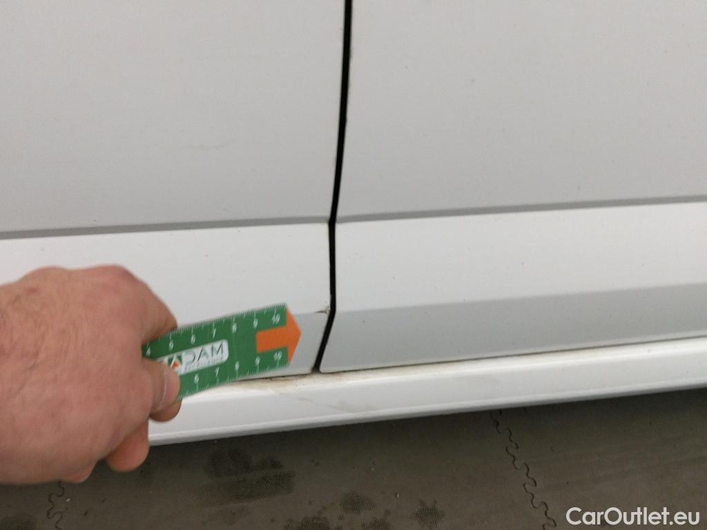  Skoda  Octavia SKODA  / 2016 / 5P / familiar Combi 2.0 TDI CR 110KW (150CV) Style #30