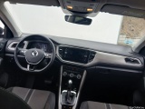  Volkswagen  T-ROC VOLKSWAGEN  / 2017 / 5P / todoterreno Advance 2.0 TDI 110kW (150CV) DSG (AC2) #3