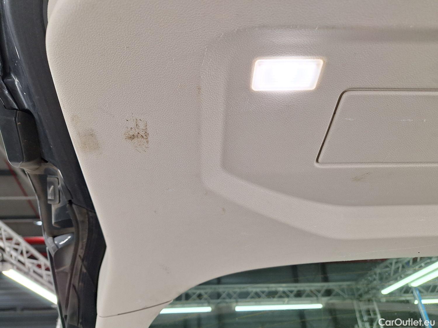  Bmw  Serie 3 BMW, 3-serie Touring '18, BMW 3 Reeks Touring 320dA (120 kW) 5d #52