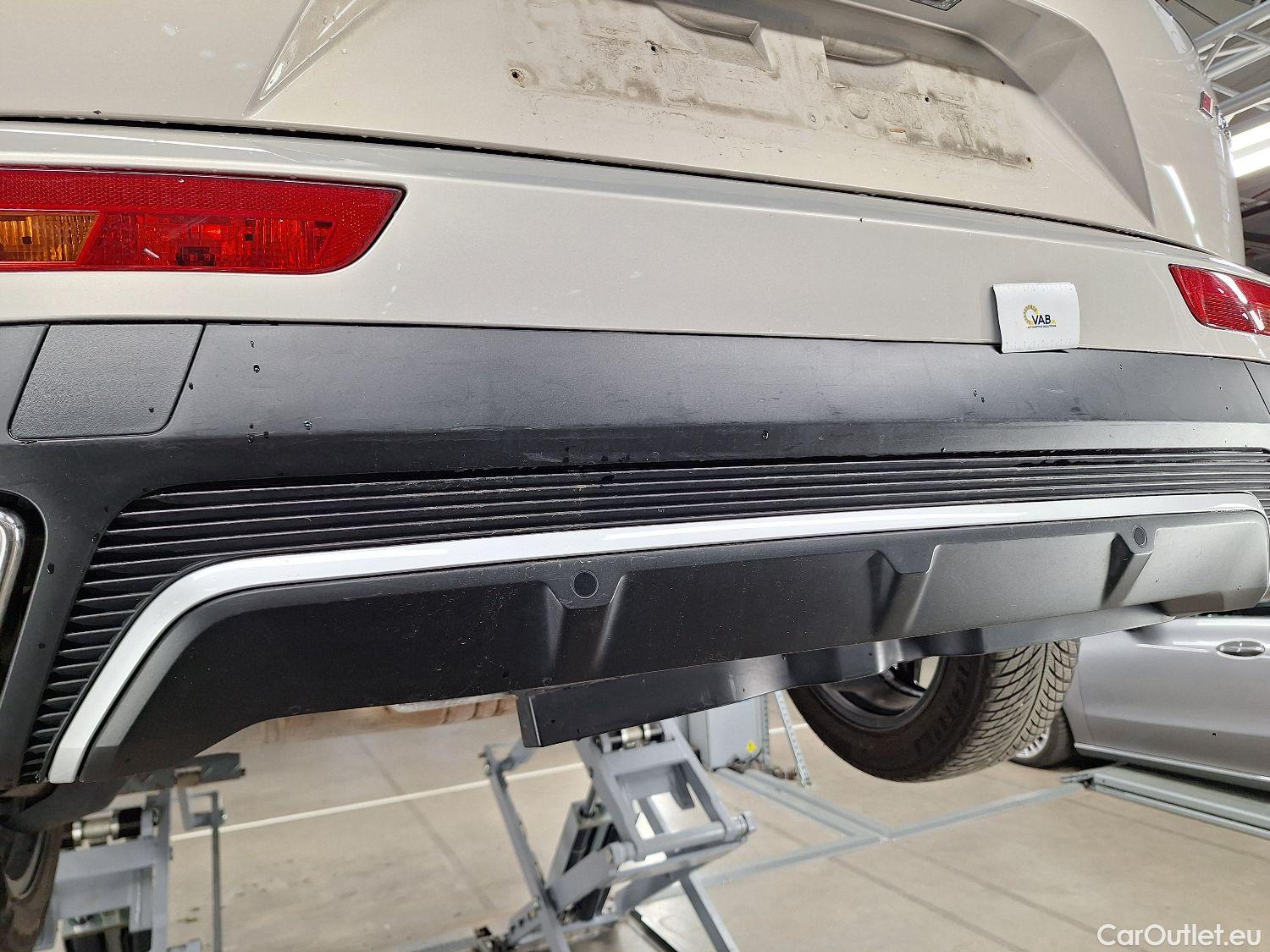  DS  DS7 DS,  CB '17, DS 7 Crossback E-Tense 4x4 PERFORMANCE Line 5d #30