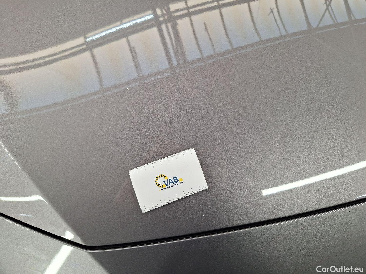  Mercedes  A-Klasse Mercedes, A-Class Berline '18, Mercedes-Benz  Limousine A 180d DCT Busine #42