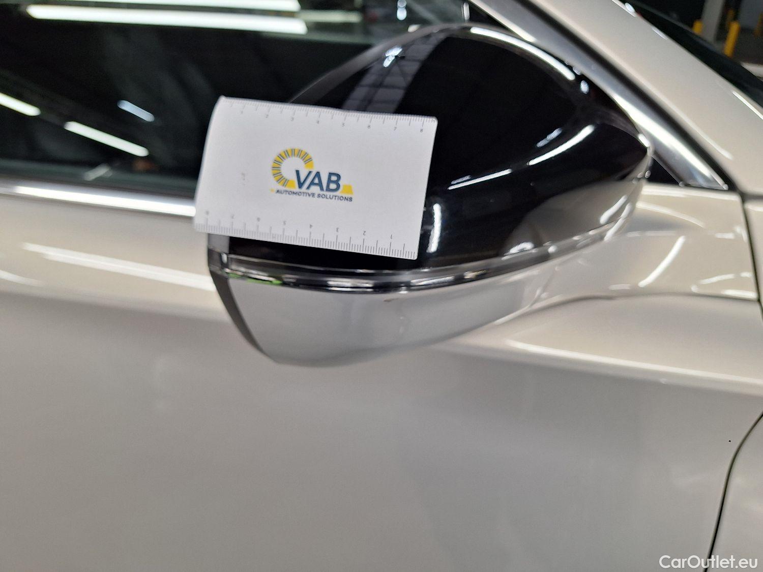  DS  DS7 DS,  CB '17, DS 7 Crossback E-Tense 4x4 PERFORMANCE Line 5d #49