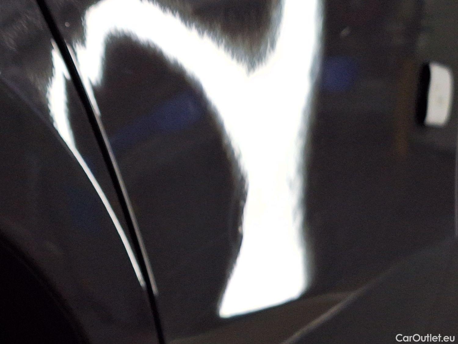  Mercedes  A-Klasse Mercedes, A-Class Berline '18, Mercedes-Benz  Limousine A 180d DCT Busine #21